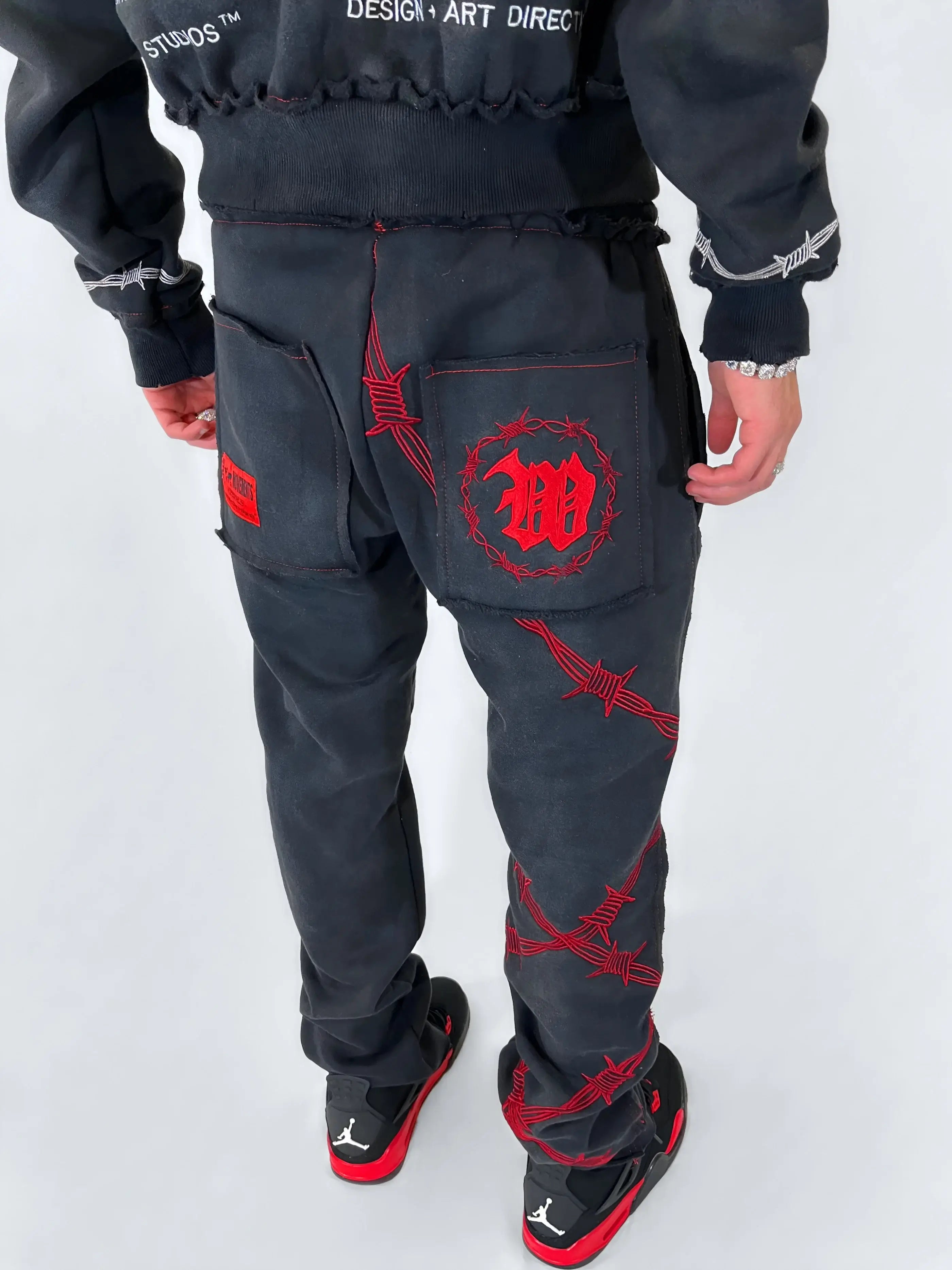 Red Eye Sweats - 2THEWORLD©