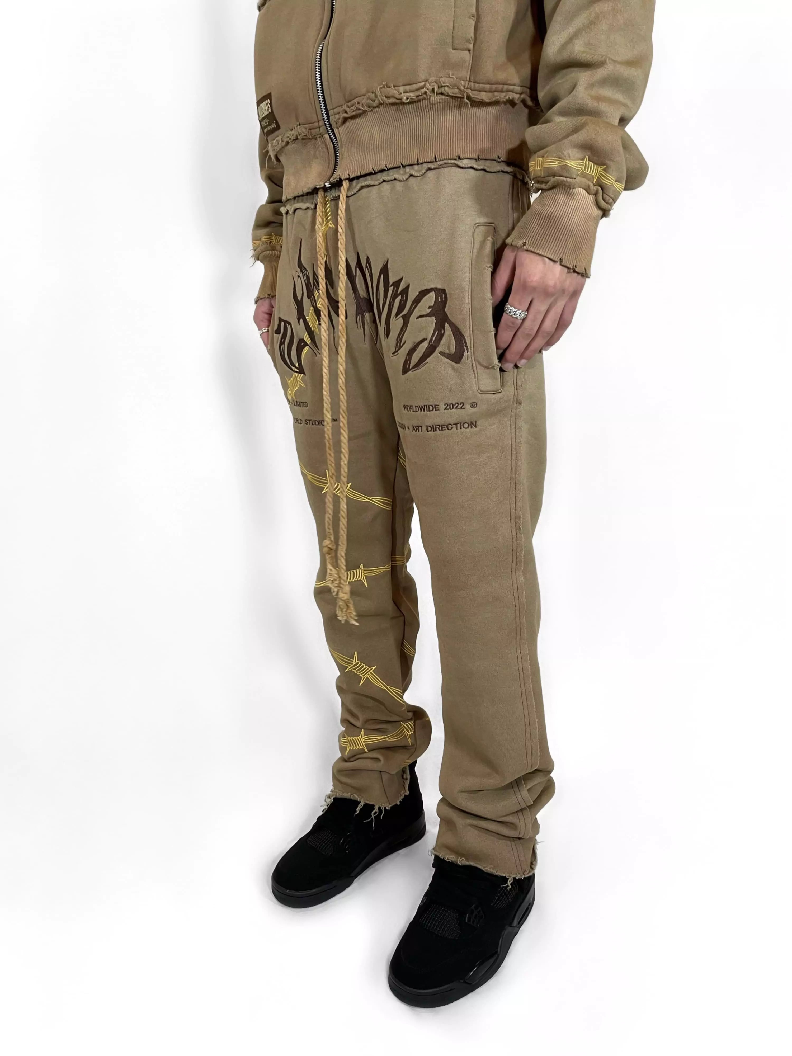 Desert Sweats - 2THEWORLD©