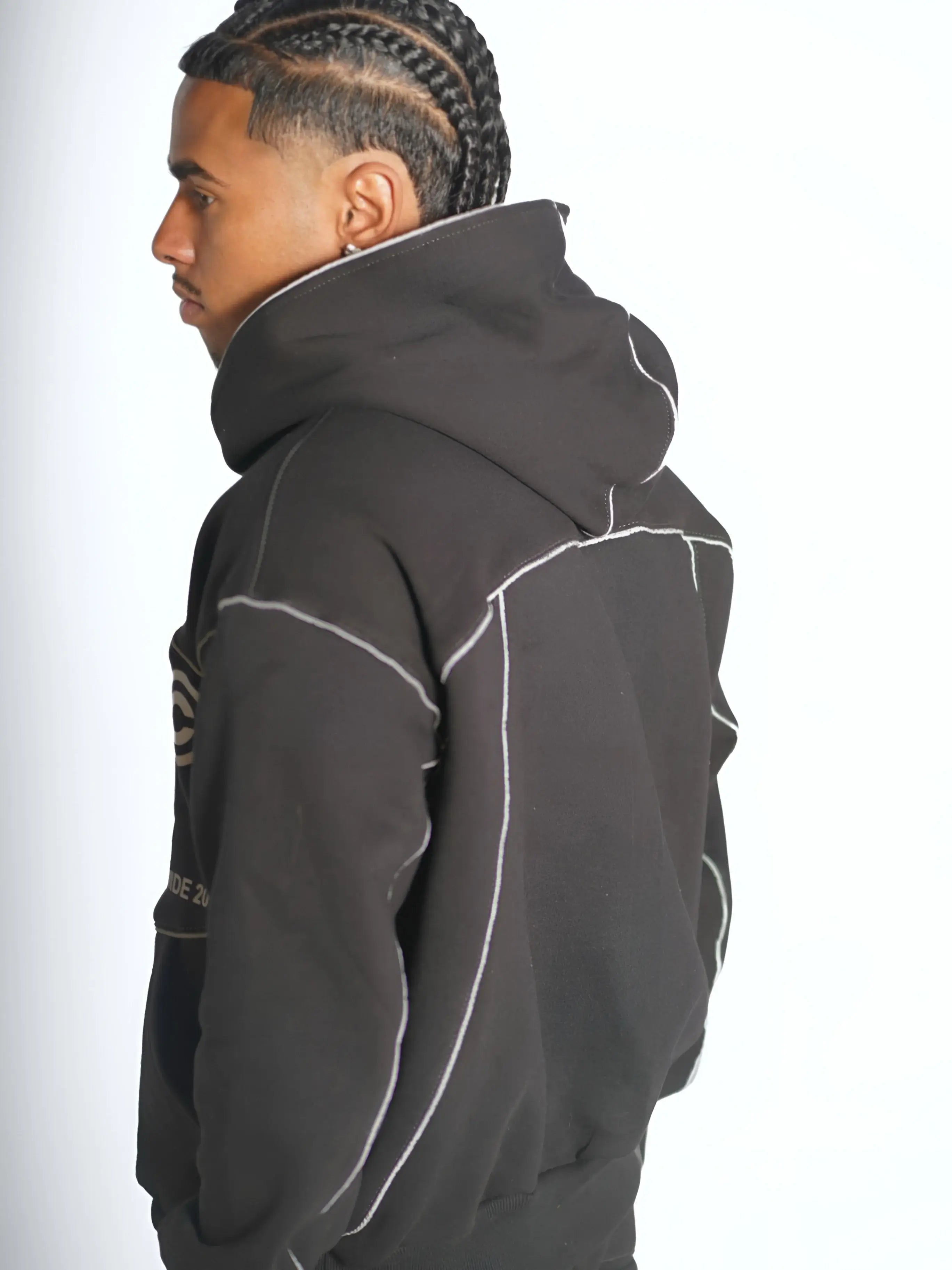 REFLECTIVE ESSENTIAL SWEATSUIT