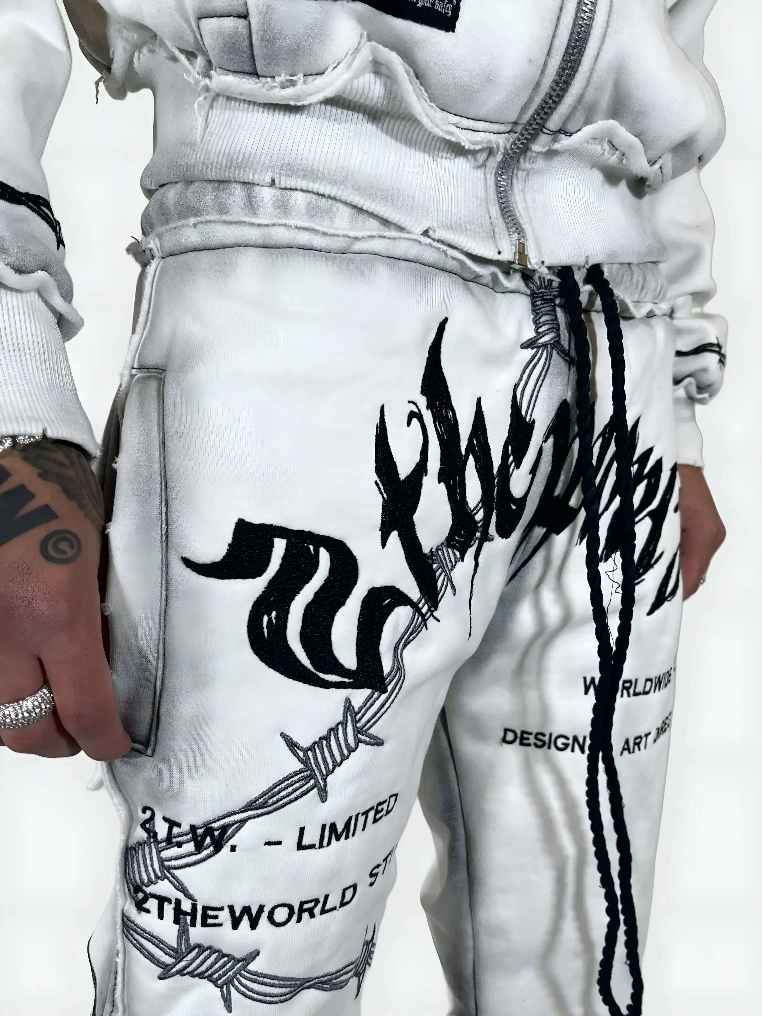 Off-White Sweats