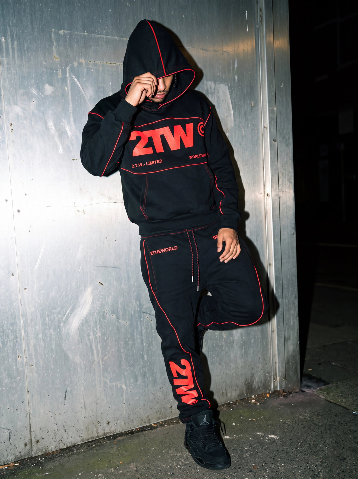 BLOODLINE REFLECTIVE ESSENTIAL SWEATS