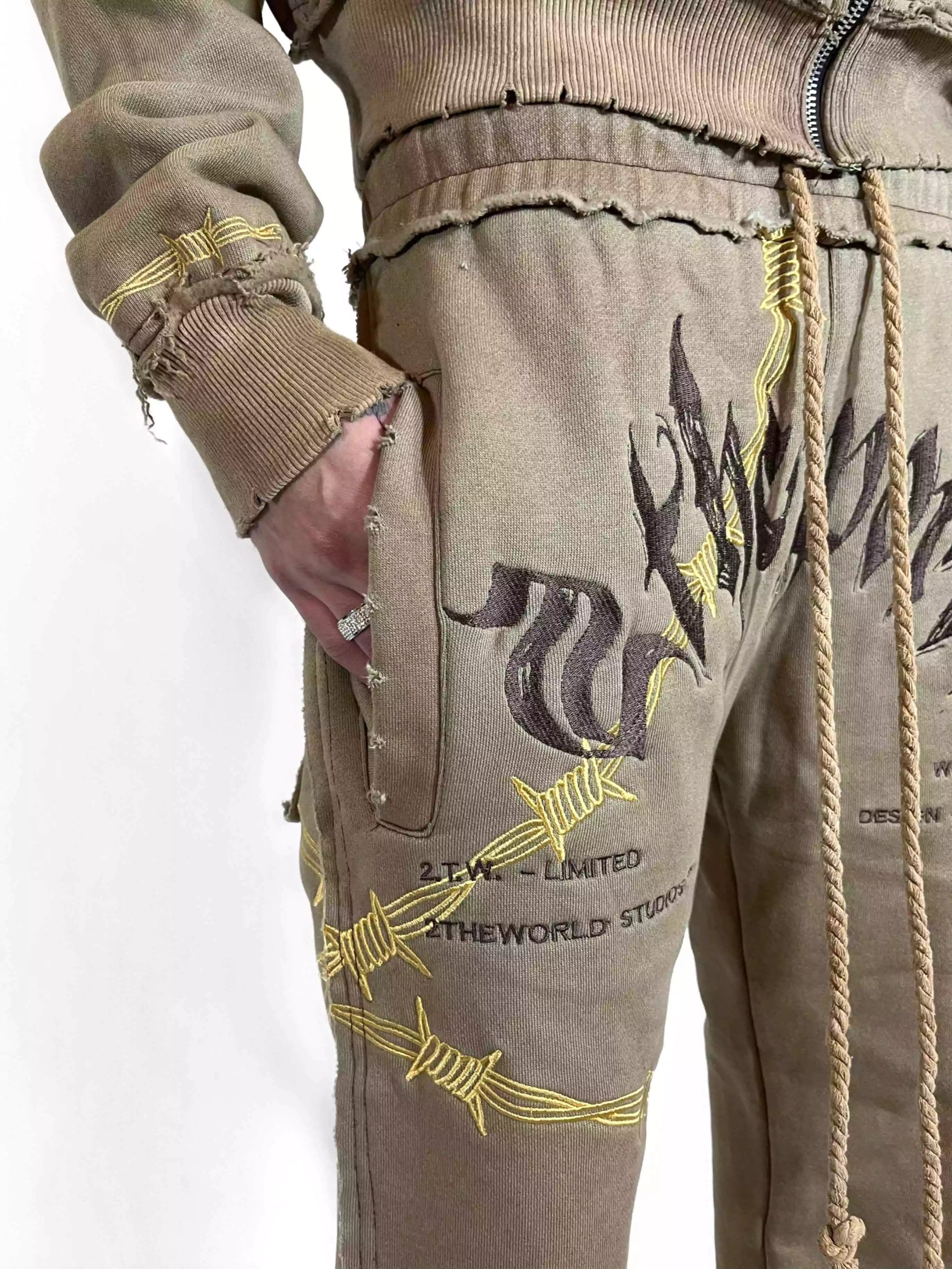 Desert Sweats - 2THEWORLD©