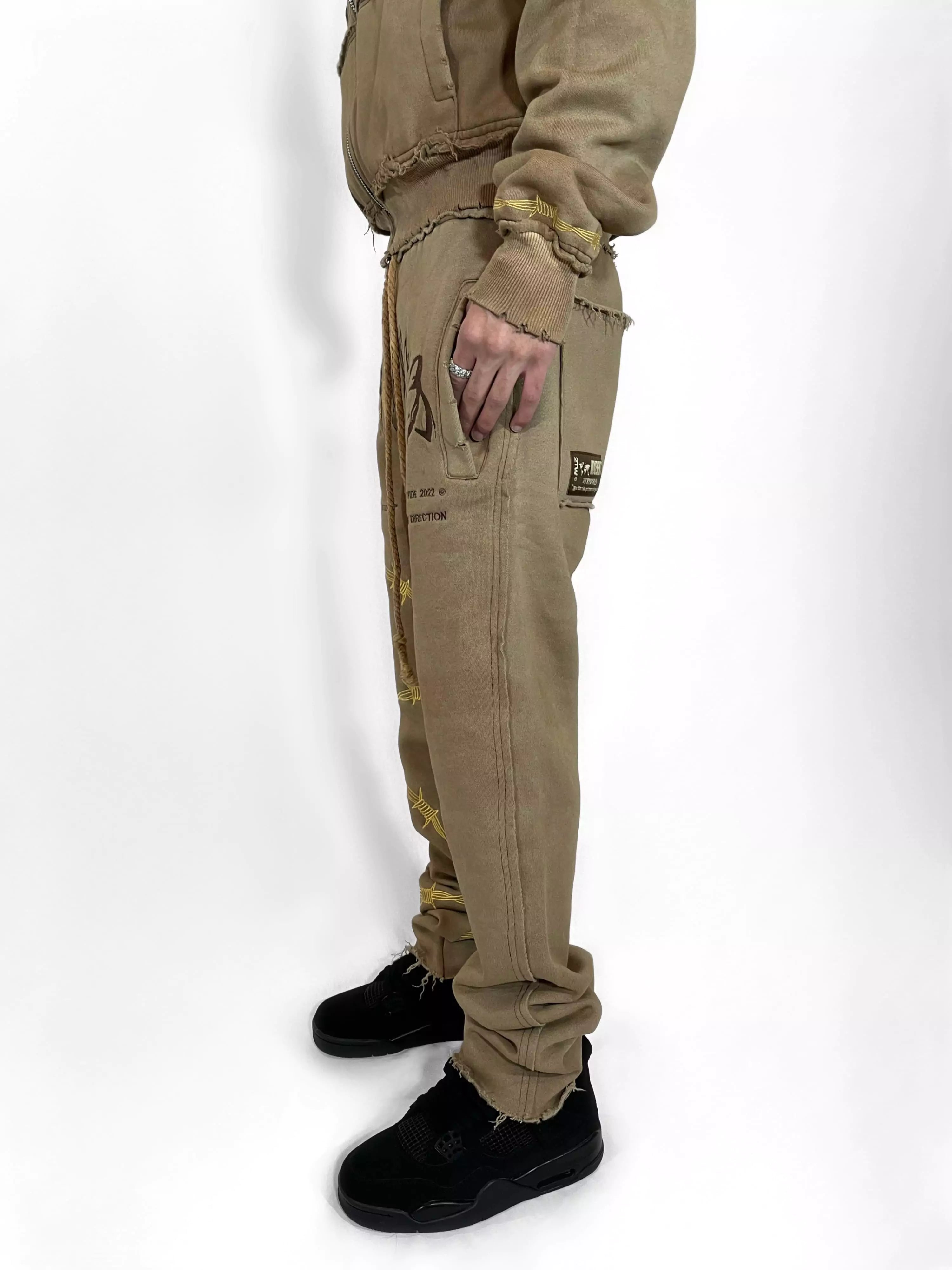 Desert Sweats - 2THEWORLD©