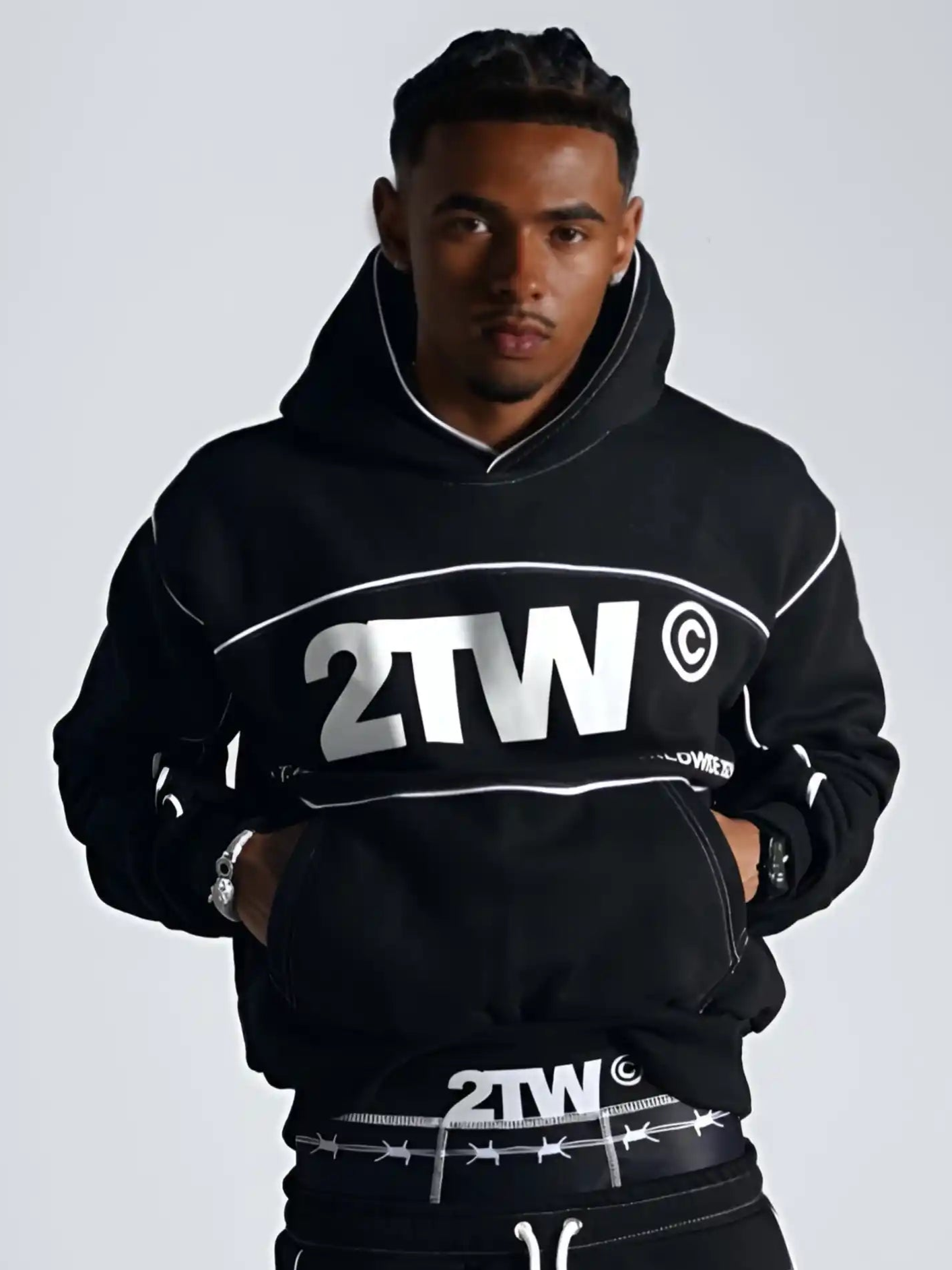 CHROME ESSENTIAL HOODIE