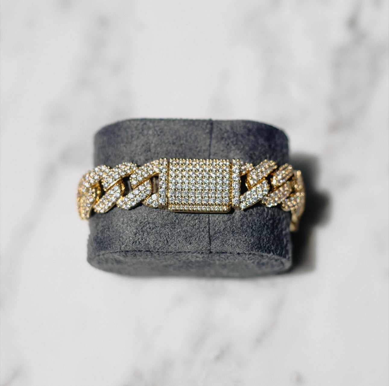 FREE Cuban Link Bracelet (Gold)