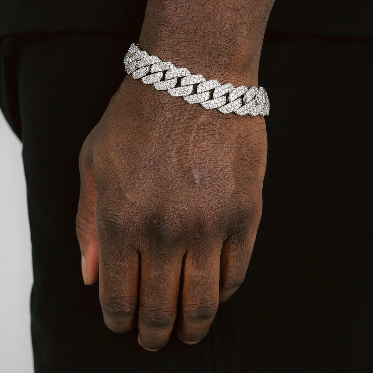 FREE Cuban Link Bracelet (White Gold)