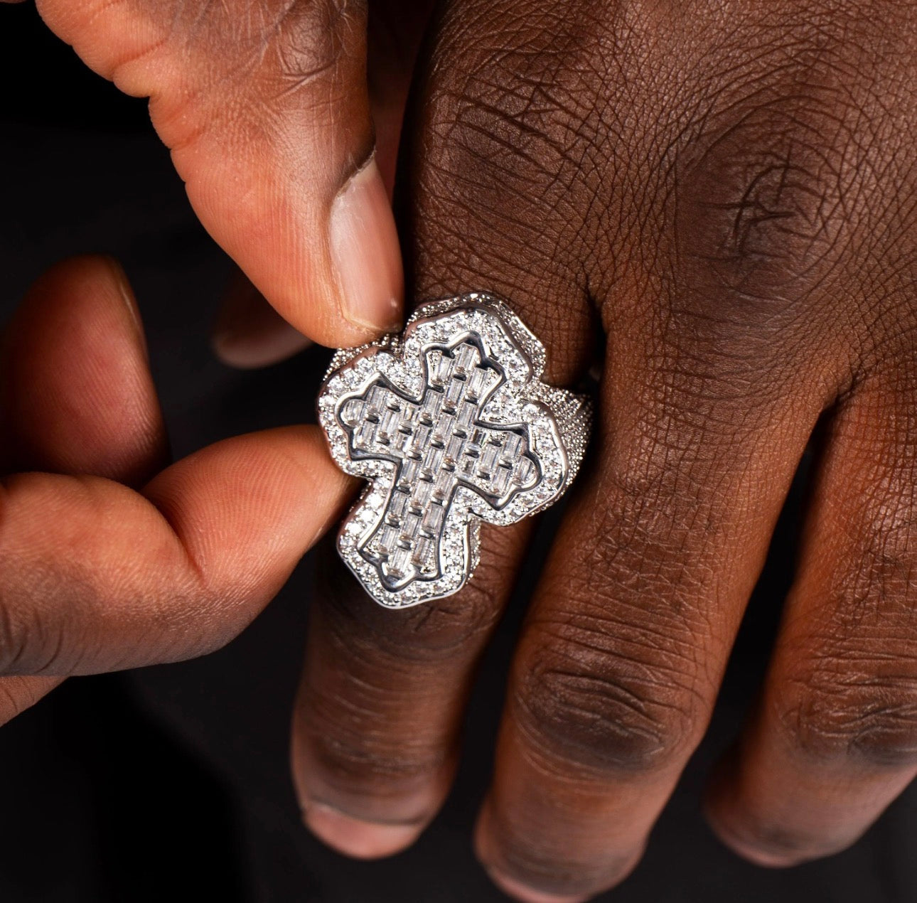 FREE Baguette Cross Ring (White Gold)