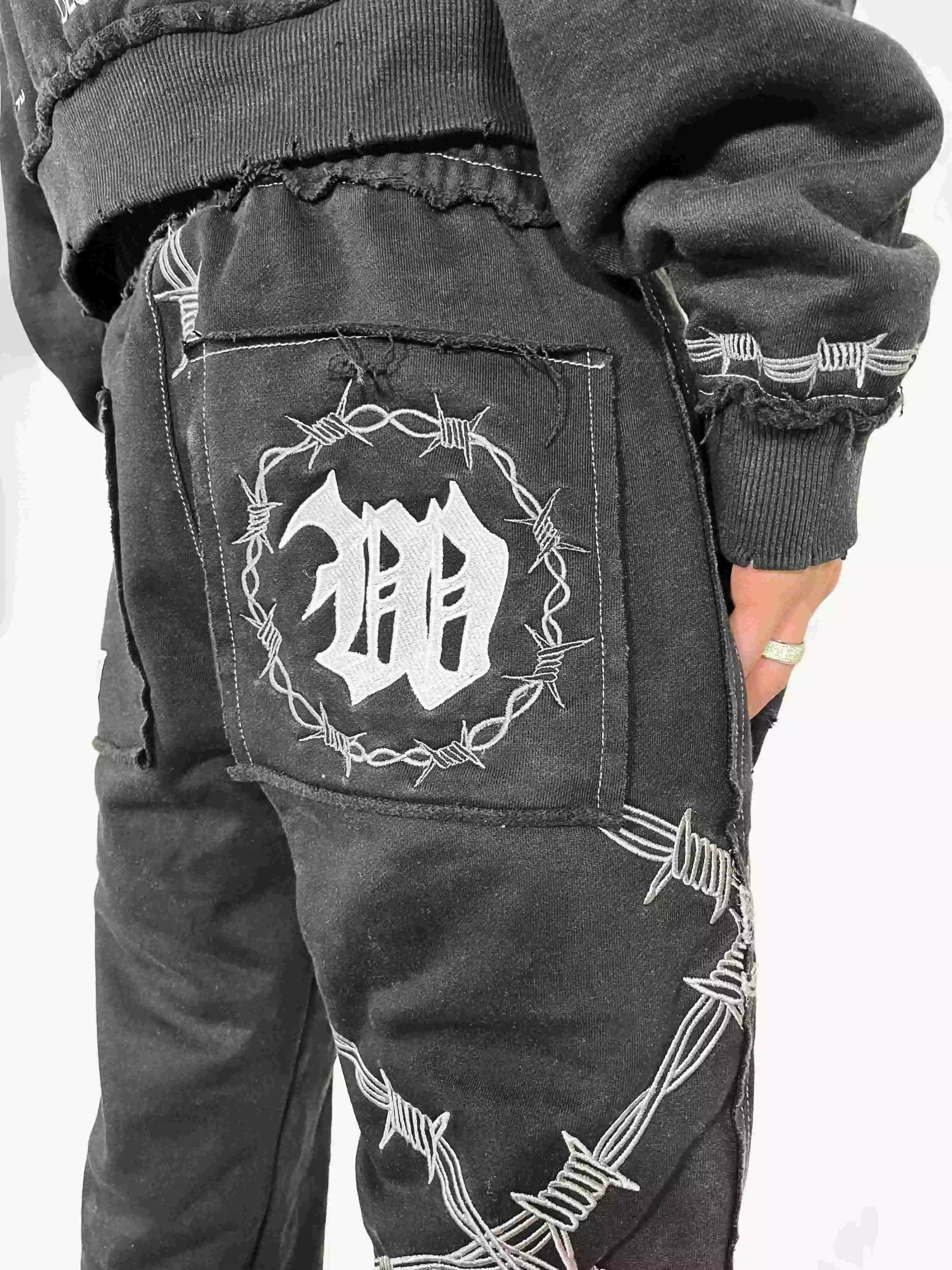 Chrome Sweatsuit - 2THEWORLD©