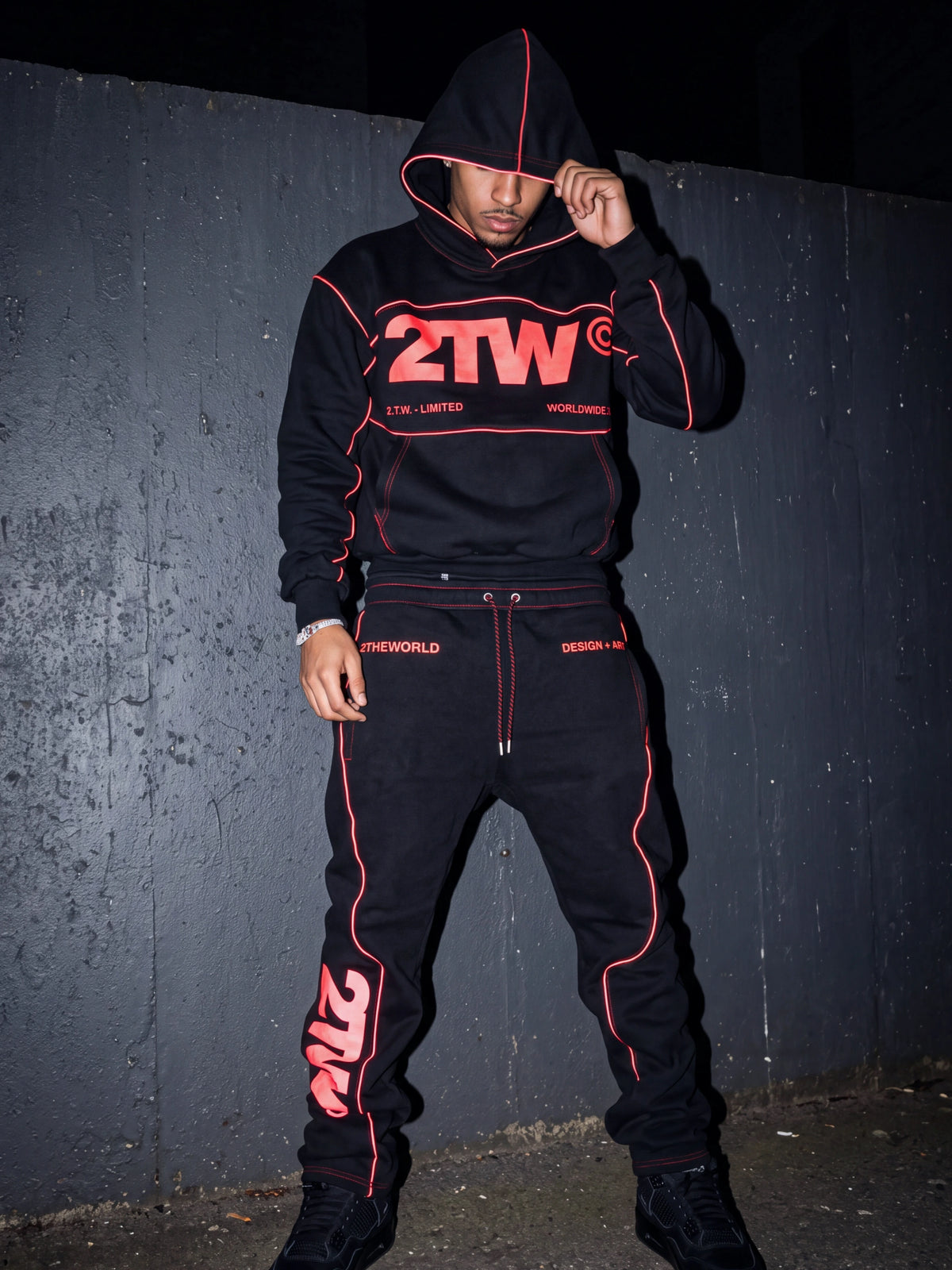 BLOODLINE REFLECTIVE ESSENTIAL SWEATS