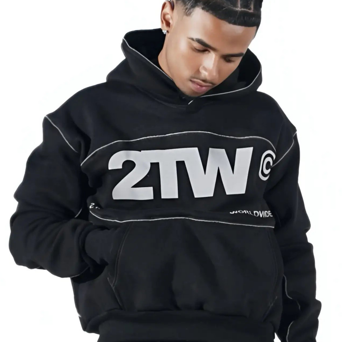 REFLECTIVE ESSENTIAL HOODIE