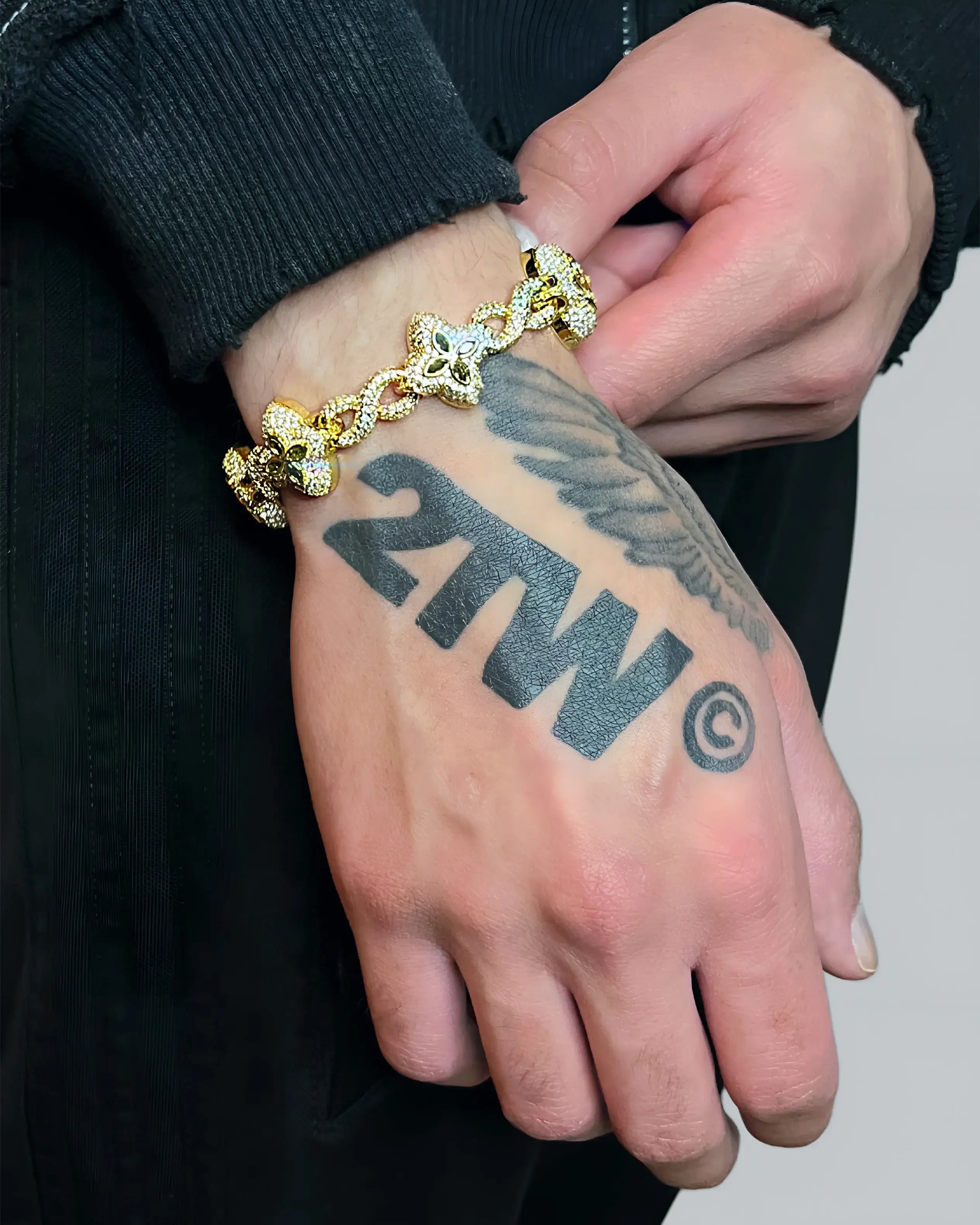 Gold Iced Clover Bracelet