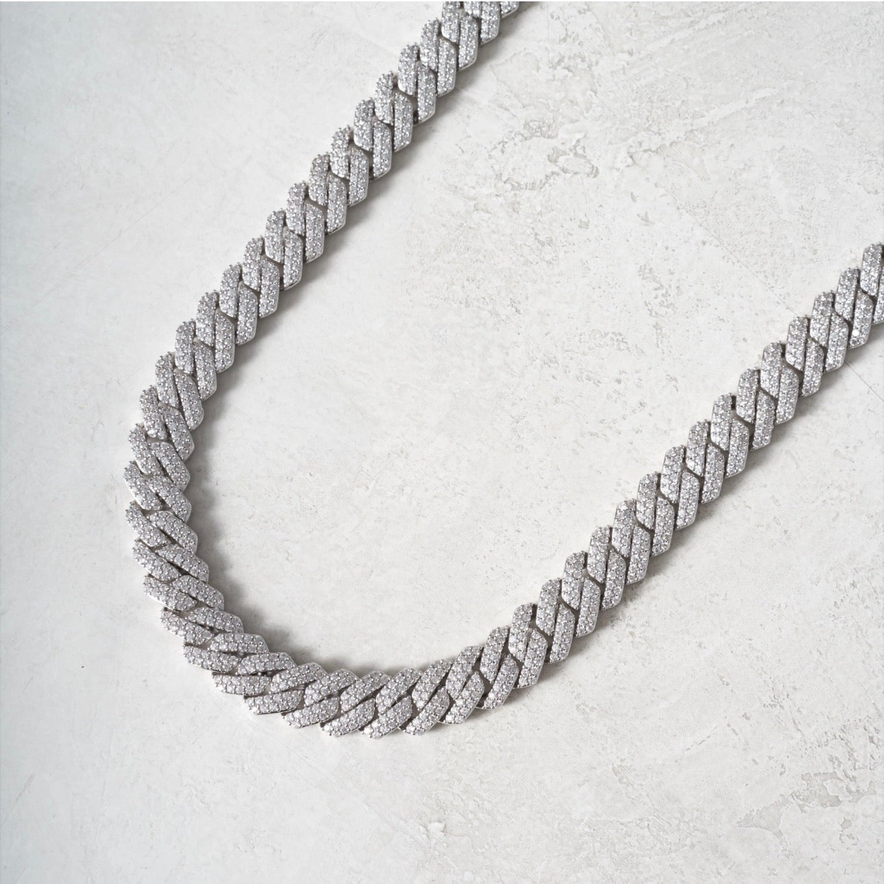 FREE Cuban Link (White Gold)