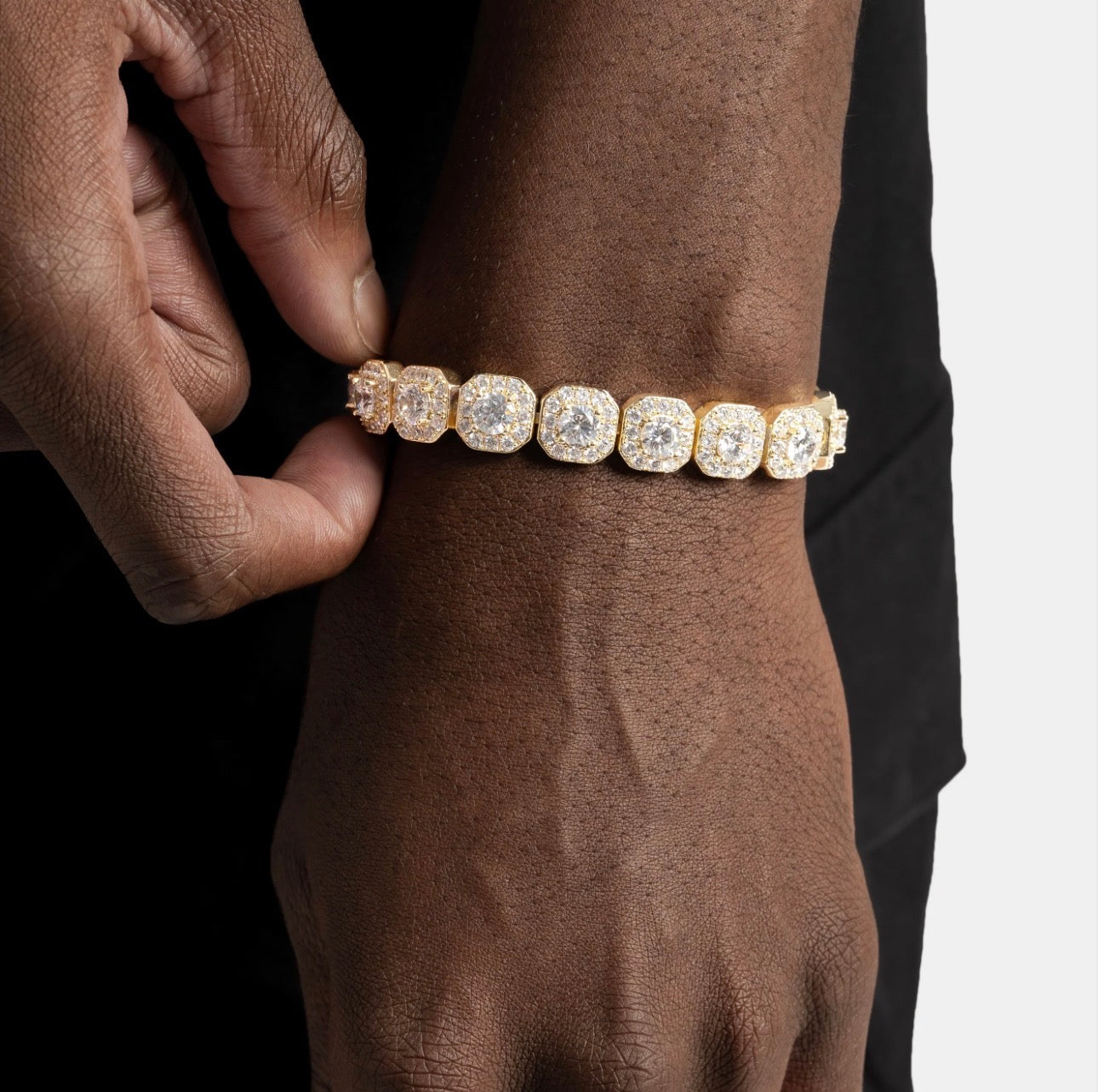 FREE Tennis Bracelet Gold