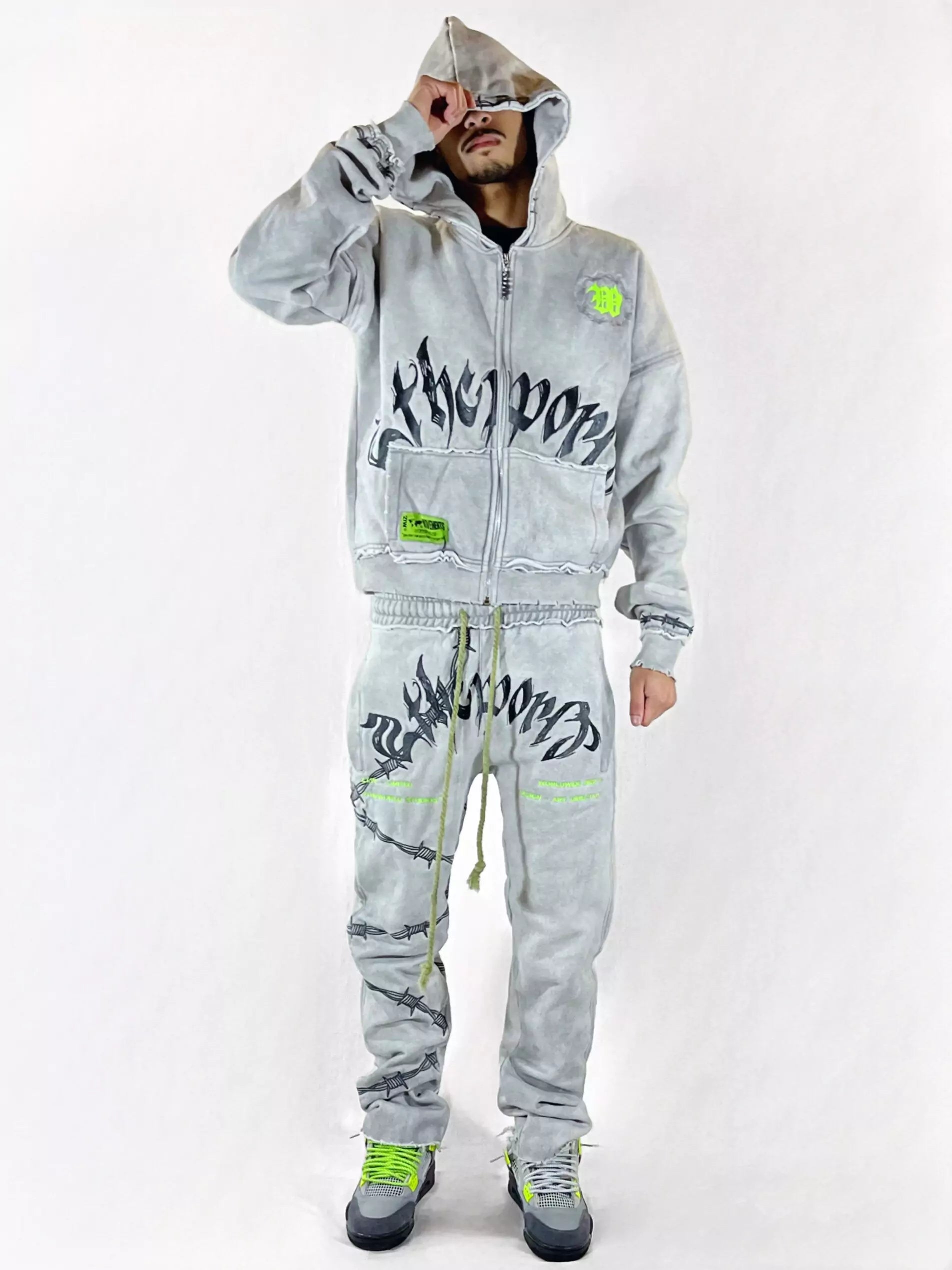 2THEWRLD Sweatsuit 95 Neon