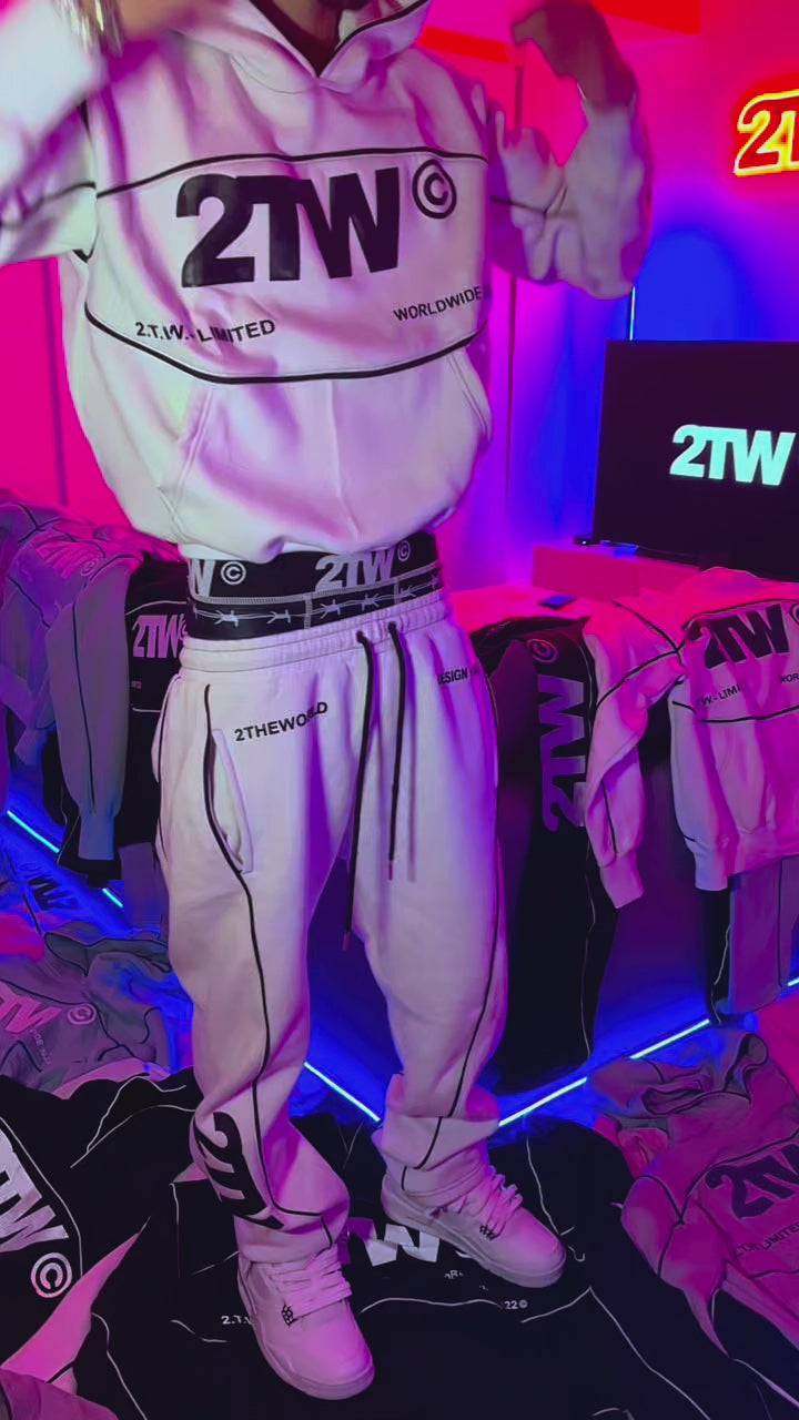 OFF-WHITE ESSENTIAL SWEATSUIT